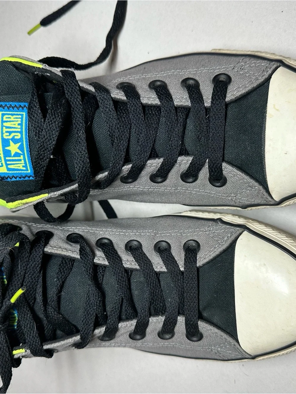Converse Men's Gray, Black and Neon Yellow Low-Top Sneakers - Picture 3 of 4